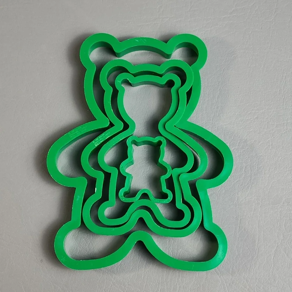 Vtg. Wilton Cookie Cutter Teddy Bear Family Set Of 4Green 1991 6